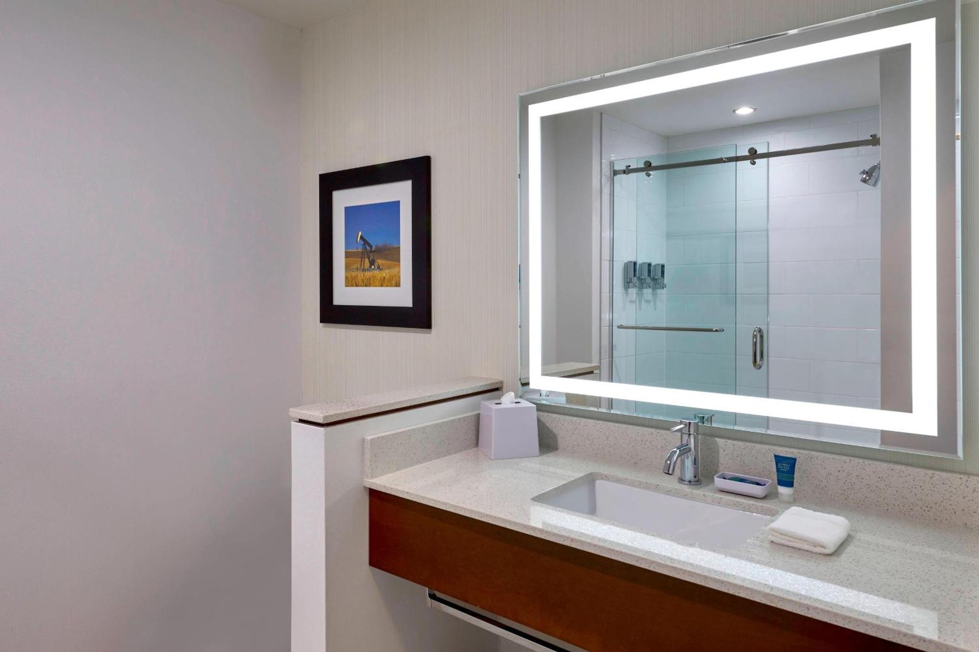 Four Points By Sheraton Grande Prairie Luaran gambar